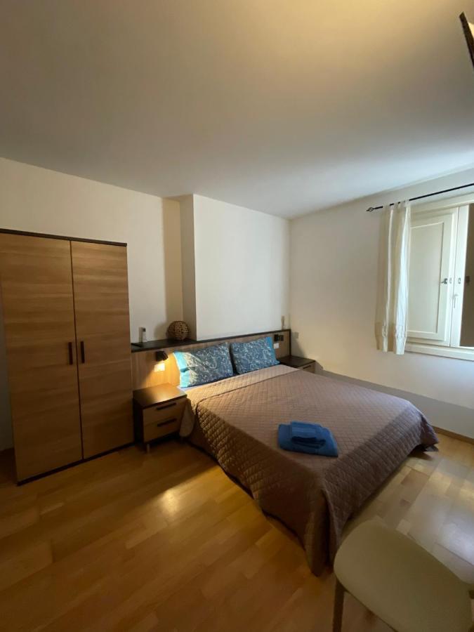 Il Vicoletto Guest House Porto Torres Exteriör bild