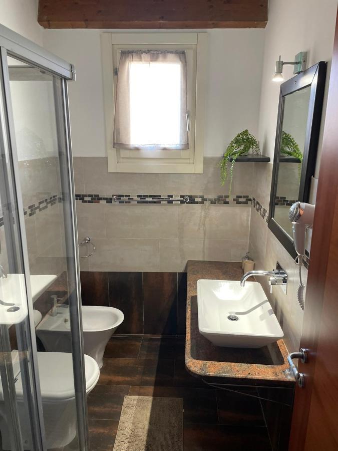 Il Vicoletto Guest House Porto Torres Exteriör bild